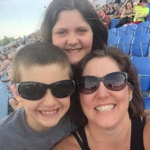 Meet your Posher, Suzanna